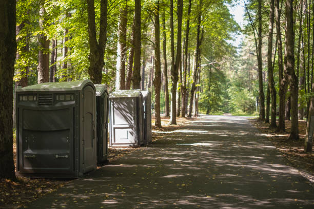 Best Portable restroom trailer rental  in Bethany, IL